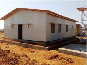 أسقف ساندوتش بانل عازلة للحرارة والرطوبة | تنفيذ احترافي بأفضل سعر