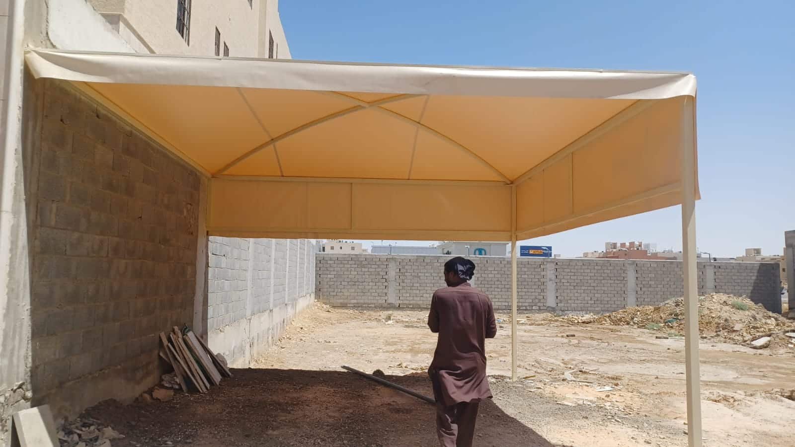 مظلات خيزران الأسطح: تصمم هذه المظلات لتغطية الأسطح العلوية في المنازل