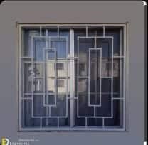 تفصيل شبابيك حمايات حديد بأحدث التصاميم التي تناسب واجهات الفلل