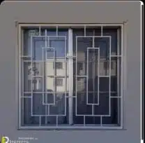 تفصيل شبابيك حمايات حديد بأحدث التصاميم التي تناسب واجهات الفلل