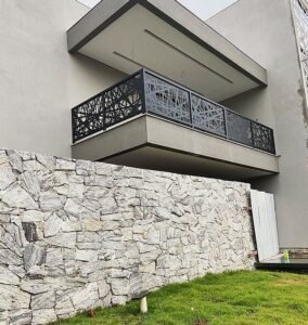 سواتر حديد فاخرة في الدرعية